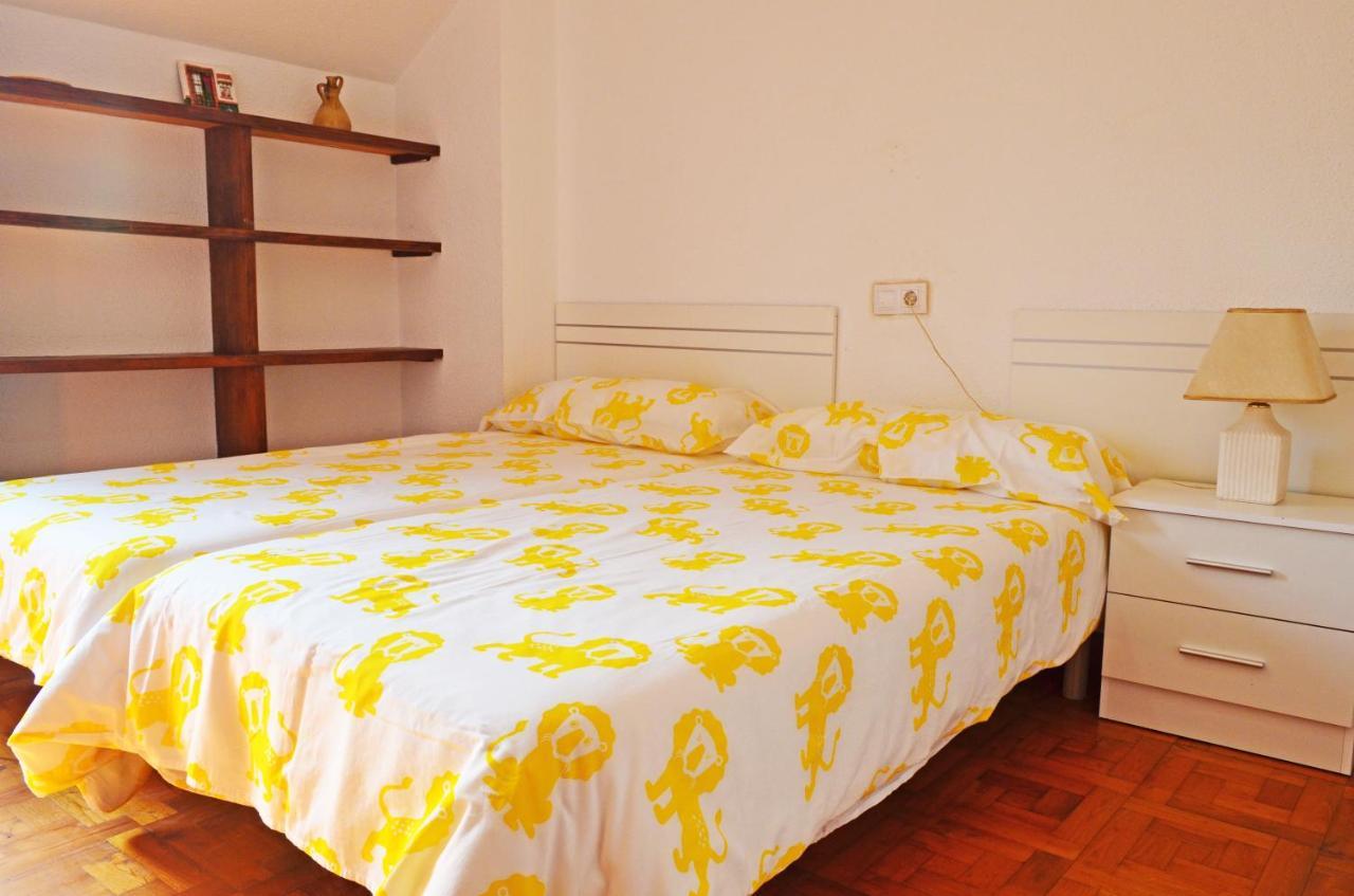 Apartamento El Corro: Con Parking En Pleno Centro De Comillas Exterior photo