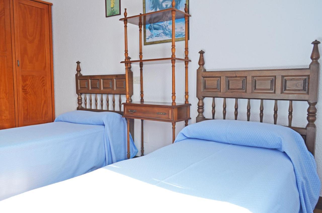 Apartamento El Corro: Con Parking En Pleno Centro De Comillas Exterior photo