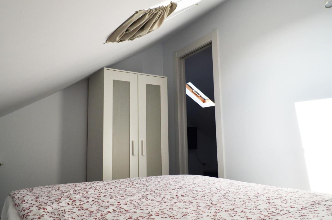 Apartamento El Corro: Con Parking En Pleno Centro De Comillas Exterior photo